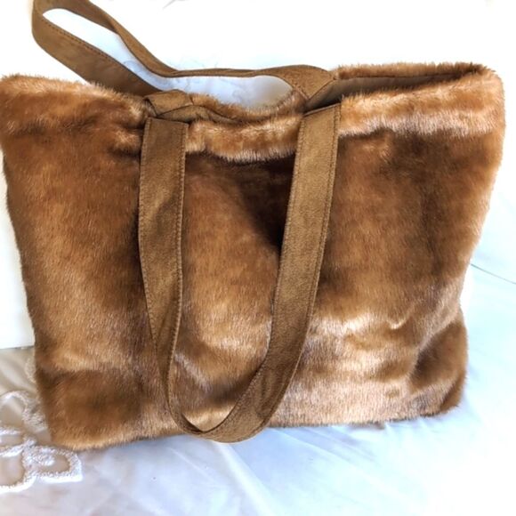INC International Concepts Giant Faux Fur Slouchy Tote Bag - Picture 1 of 17